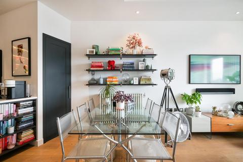 undefined, Grantham House, Botanic Square, London, E14