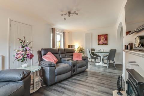 4 bedroom semi-detached house for sale, Admirals Walk, Shoeburyness SS3