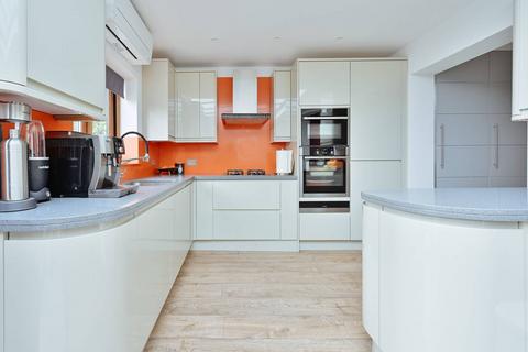 undefined, The Fairway, Northolt, UB5
