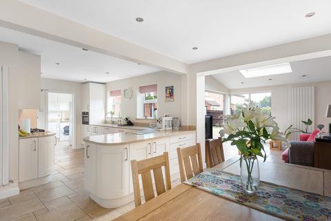 5 bedroom detached house for sale, Rushington Close, Cambridgeshire PE27