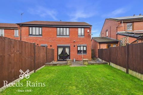 3 bedroom end of terrace house for sale, Stratfield Place, Lancashire PR25