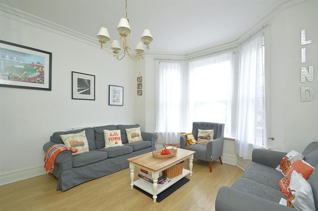 Resized Lounge1.jpg