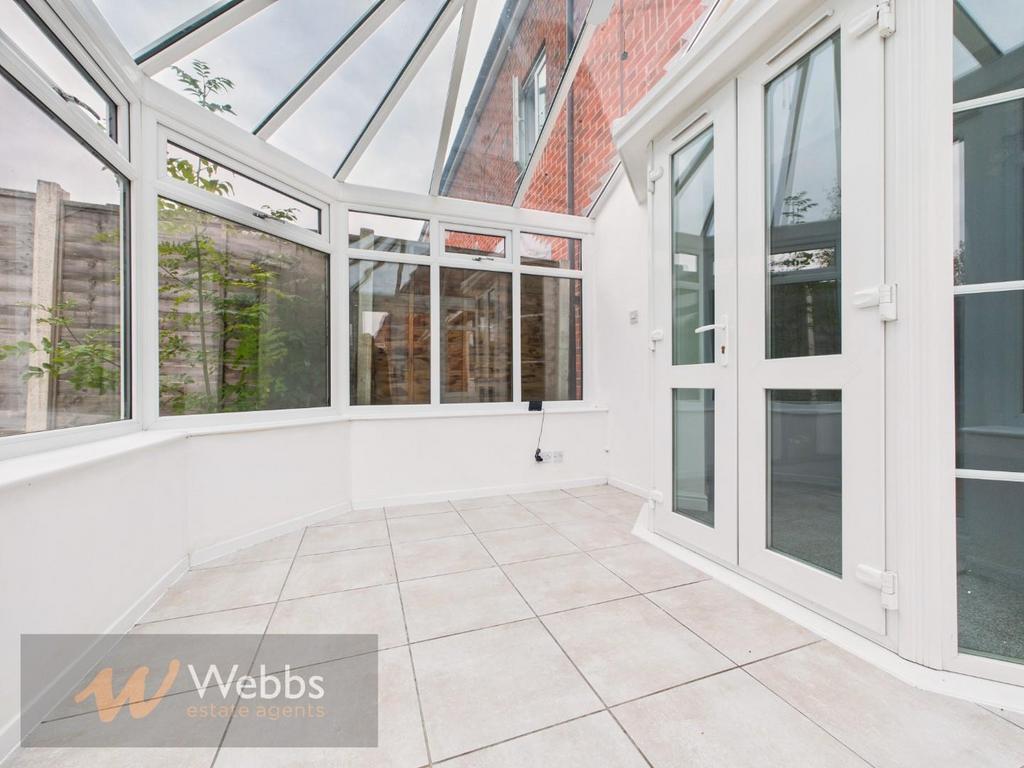 CAM05244 G0-PR0164-STILL006.jpg