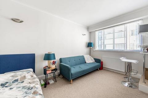 Studio to rent, Sloane Avenue, Chelsea, London, SW3