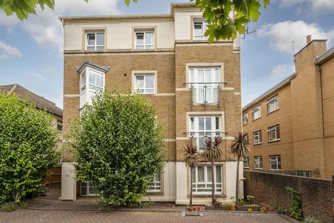 undefined, Dorset Road, Merton, London, SW19