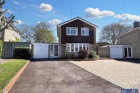 3 Bramley Crescent, Sonning Common, Reading, RG4 9LU
