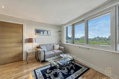 2 bedroom apartment to rent, Aquarius House, 15 St George Wharf, London, Vauxhall, SW8