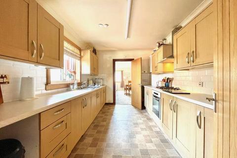 3 bedroom detached bungalow for sale, 51 Montgomery Street, Kinross, KY13