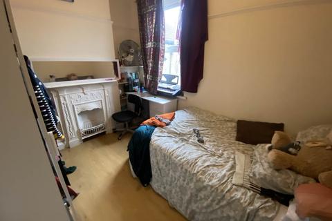 5 bedroom house to rent, Gelligaer Street, Cathays, Cardiff