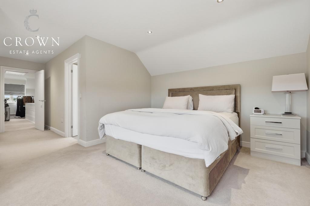 Master Bedroom through to dressing room