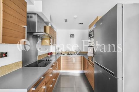 2 bedroom flat for sale, City Tower, Limeharbour, Isle Of Dogs, London, E14