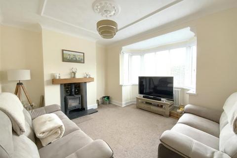 3 bedroom semi-detached house for sale, Grantham Avenue, Grimsby