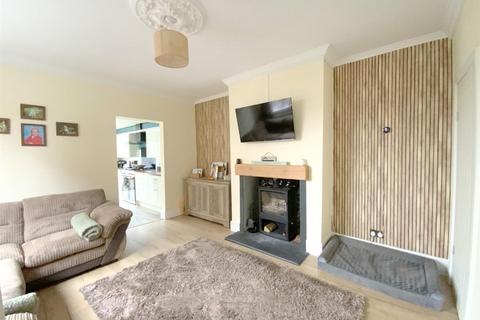 3 bedroom semi-detached house for sale, Grantham Avenue, Grimsby