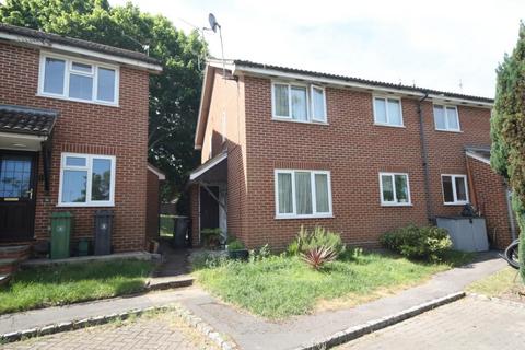 undefined, The Orchard, Lightwater, GU18