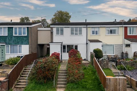 Keene Avenue, Newport NP10