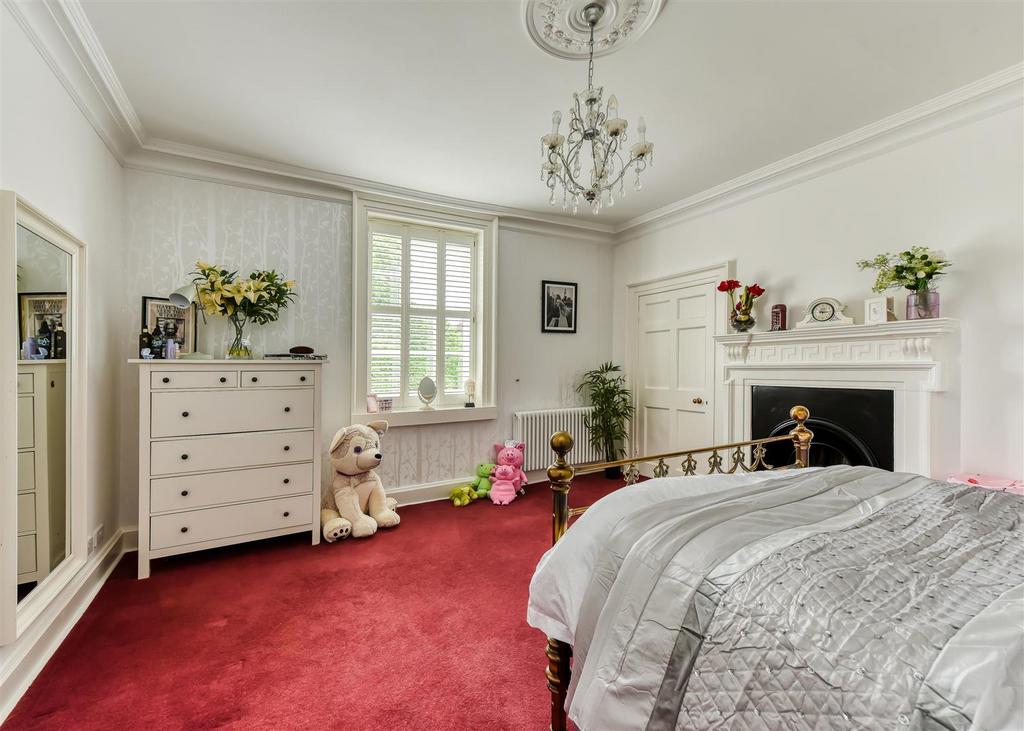 The Dower House-bed4.jpg