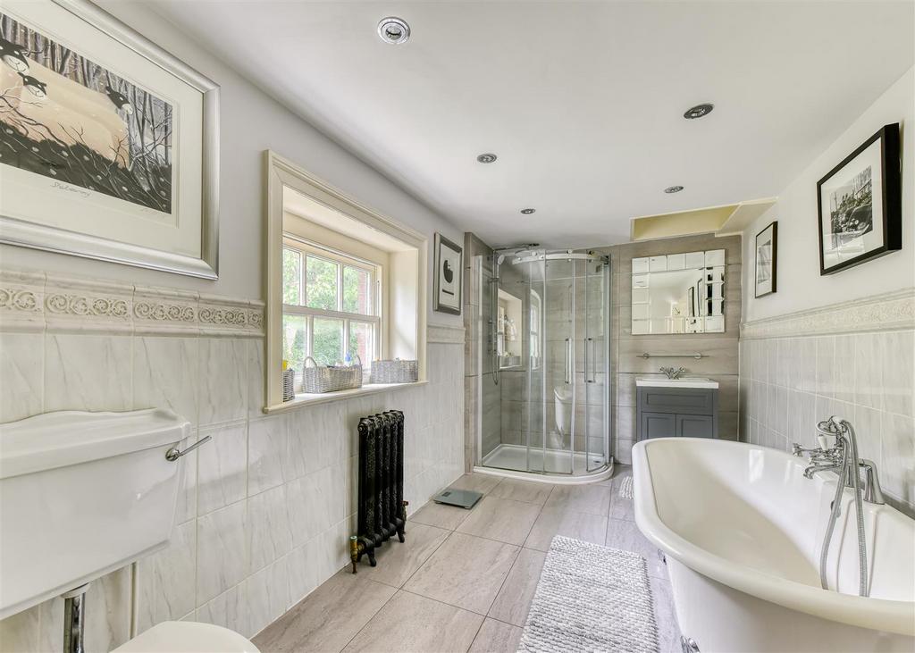 The Dower House-bathroom3.jpg