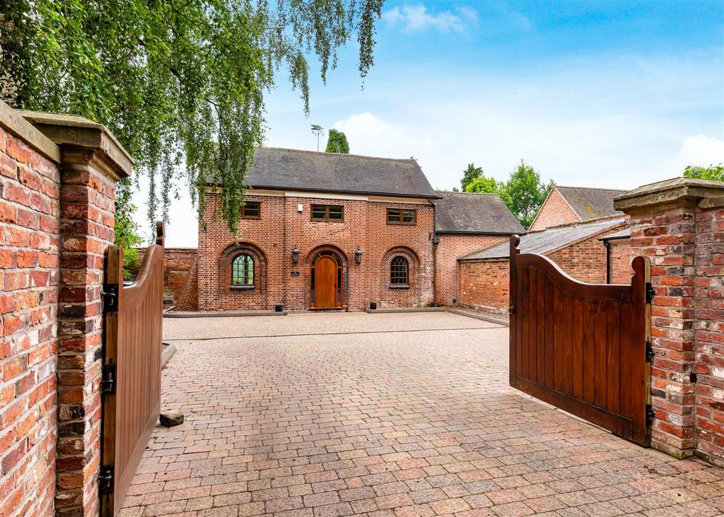 The Dower House-The Coach House front.jpg