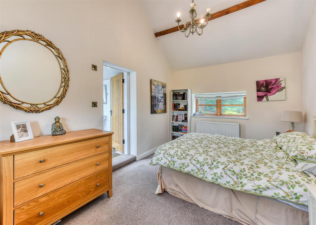 The Dower House-The Coach House bed1.jpg