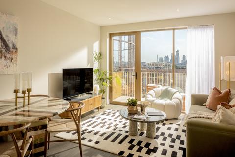 undefined, London E2
