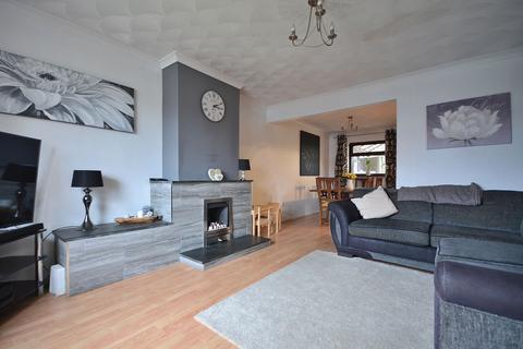 3 bedroom semi-detached house for sale, Penhale Drive, Hucknall
