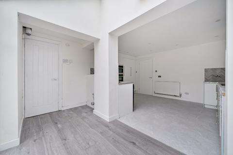 undefined, Adelaide Road, St Denys, Southampton, Hampshire, SO17