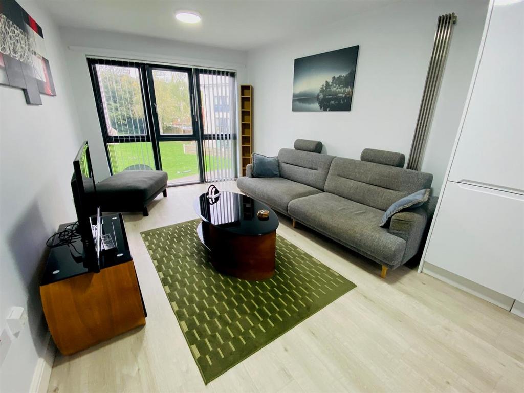 Living area.jpg