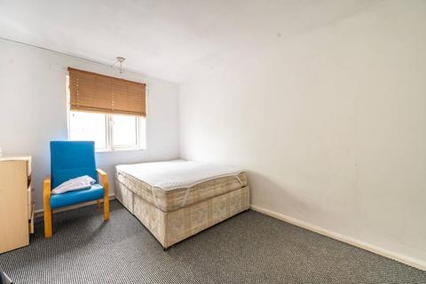 undefined, Plaistow Park Road, London, E13