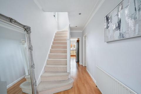 3 bedroom end of terrace house for sale, Elmstead Gardens, Worcester Park