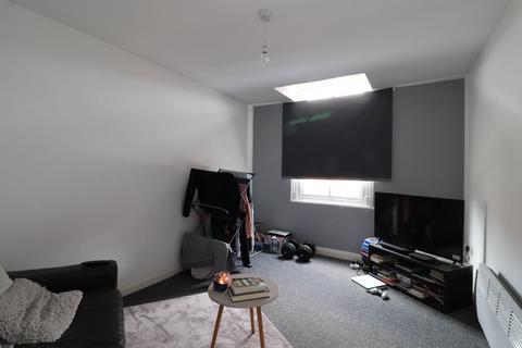 undefined, Southgate, Eckington, S21