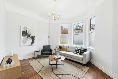 2 bedroom flat for sale, Elmcourt Road, London
