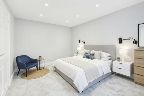 2 bedroom flat for sale, Elmcourt Road, London