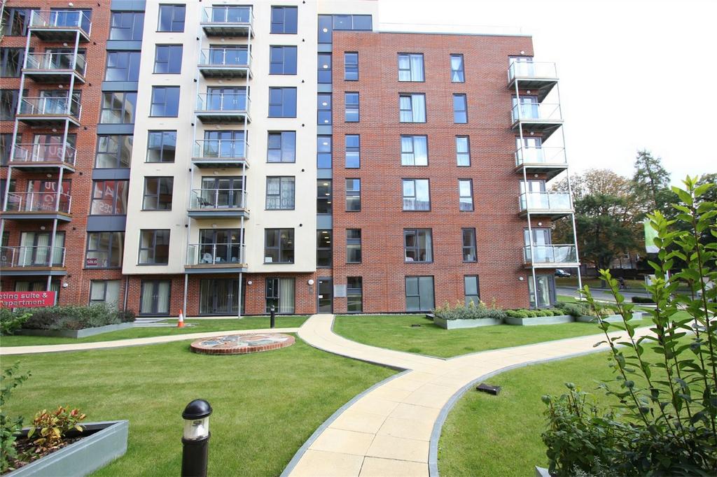 Midland Road, Hemel Hempstead, Hertfordshire 2 bed apartment £1,050