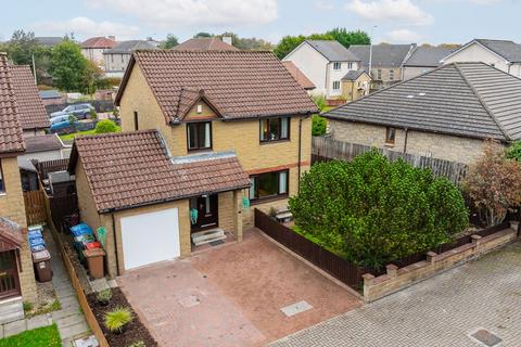 3 bedroom detached house for sale, Quoiters Court, Blackburn, EH47