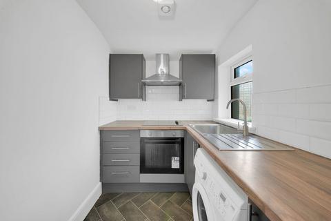 undefined, Burnley Road, Burnley BB10