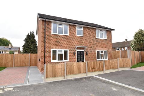 3 bedroom detached house for sale, Westmorland Road, Maidstone, ME15
