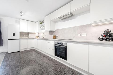 1 bedroom flat for sale, Norwood Road, SE27