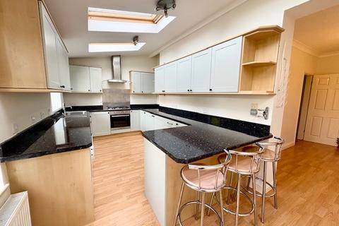 3 bedroom semi-detached house for sale, Queens Drive, Grappenhall