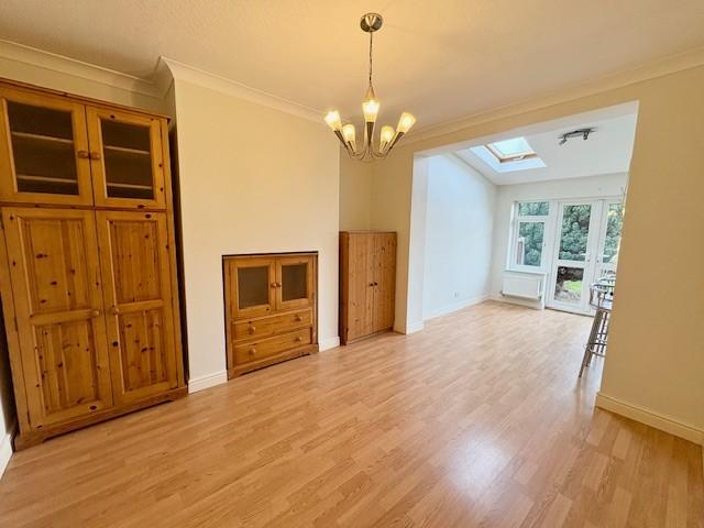 Dining Room.jpg
