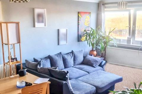 3 bedroom apartment for sale, Glenhove Road, Cumbernauld, Glasgow, G67 2LE