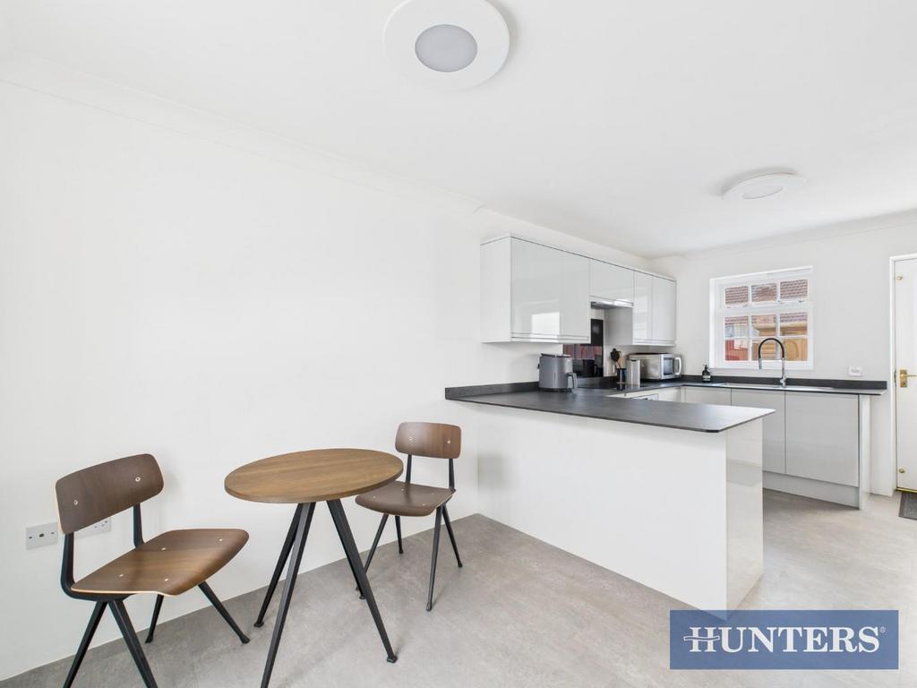 CAM01450 G0-PR0271-STILL010.jpg