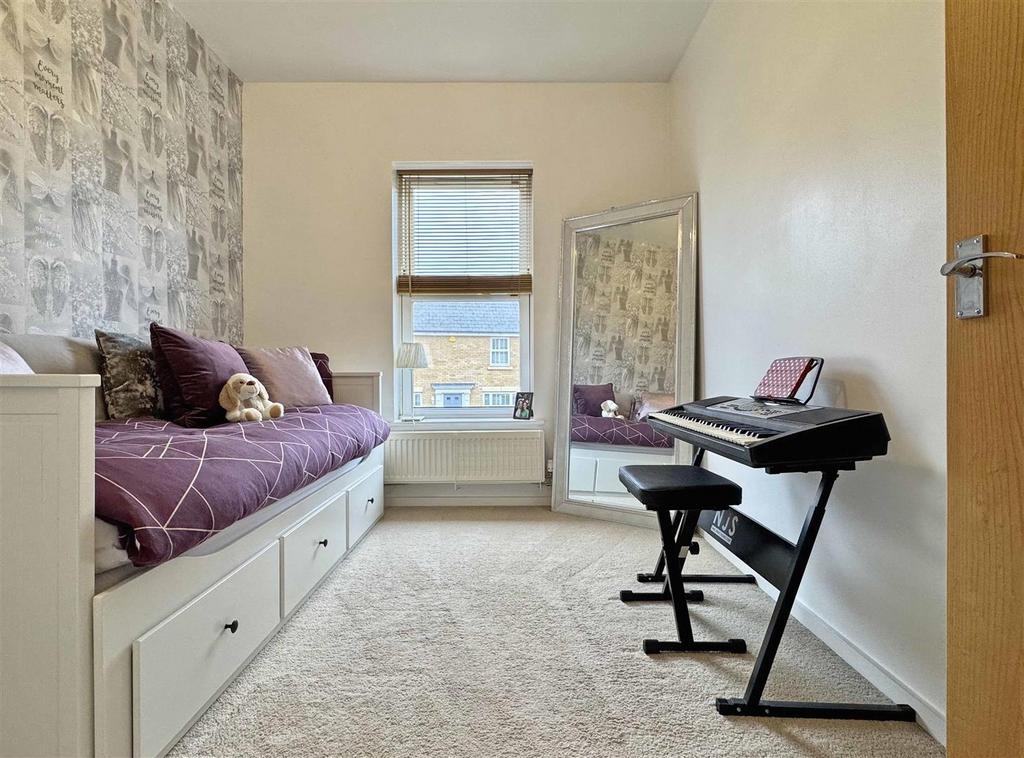 Bedroom 2.jpg