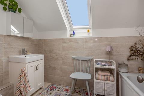 1 bedroom flat for sale, Church Road, Hove, BN3