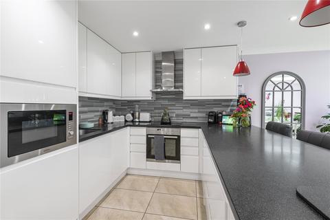 4 bedroom terraced house for sale, Candler Mews, Twickenham, United Kingdom, TW1