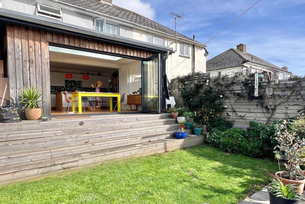 Dc418e04-c721-4650-b55a-59ce26a0fb10.jpeg