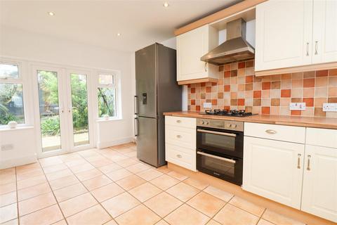 undefined, Elvetham Road, Fleet GU51