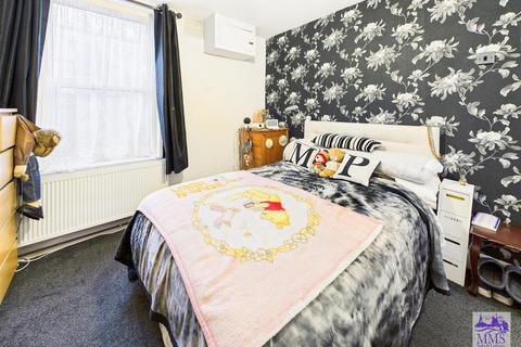 2 bedroom terraced house for sale, Borstal Street, Borstal, Rochester