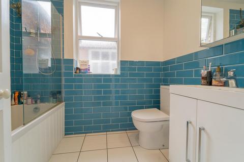 46 College Road, Manchester, M16 8FH