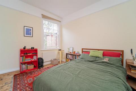 46 College Road, Manchester, M16 8FH