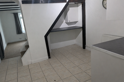 2 bedroom end of terrace house to rent, St Catherine Street, Ventnor, Isle of Wight